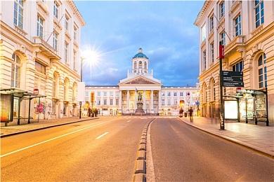 跑酷游戏《海克斯炸欢天：英雄联盟外传》下周发售